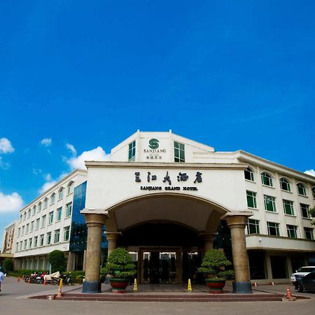 San Jiang Grand Hotel Vientiane Exterior photo