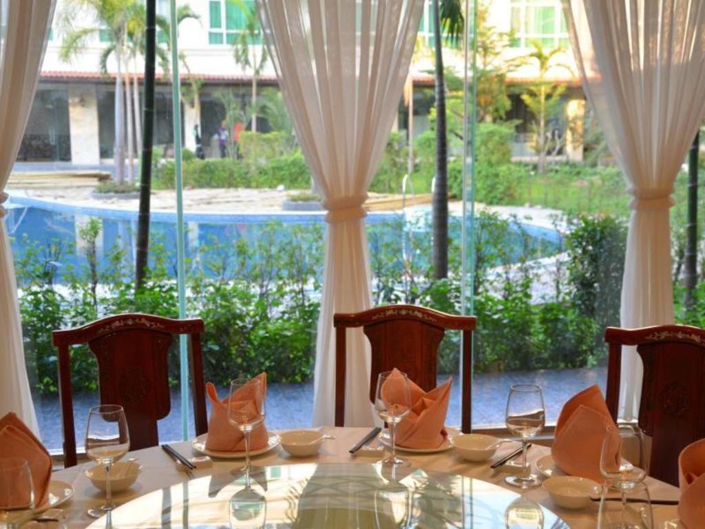 San Jiang Grand Hotel Vientiane Exterior photo