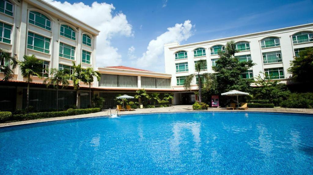 San Jiang Grand Hotel Vientiane Exterior photo