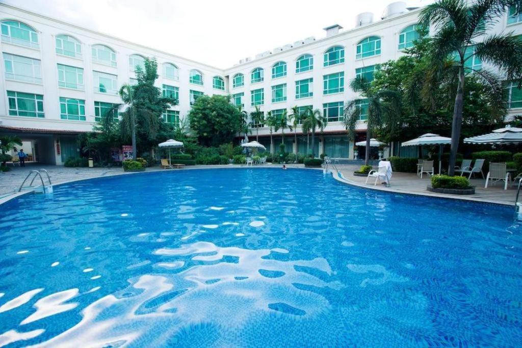 San Jiang Grand Hotel Vientiane Exterior photo